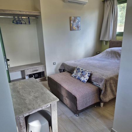 Tzogias Apartments Nonna Studio Ласси Экстерьер фото