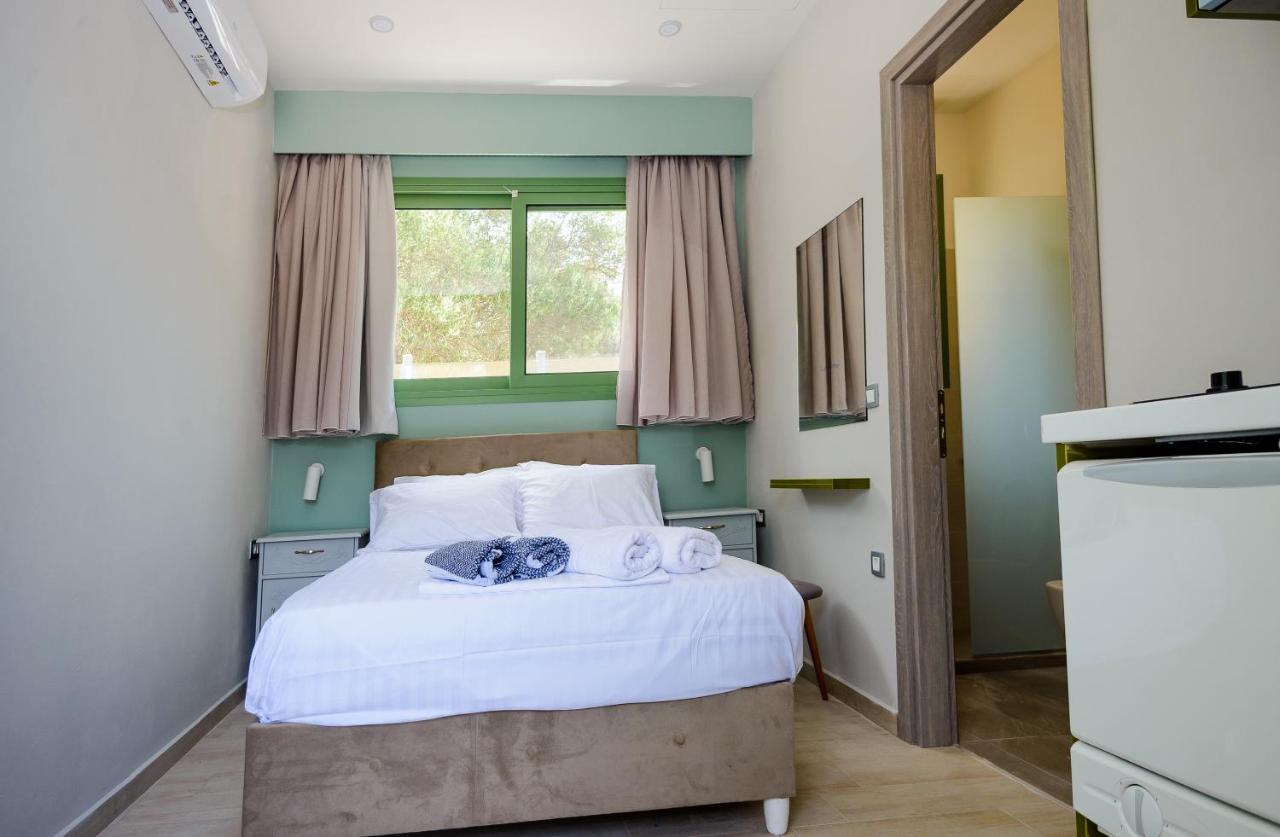 Tzogias Apartments Nonna Studio Ласси Экстерьер фото