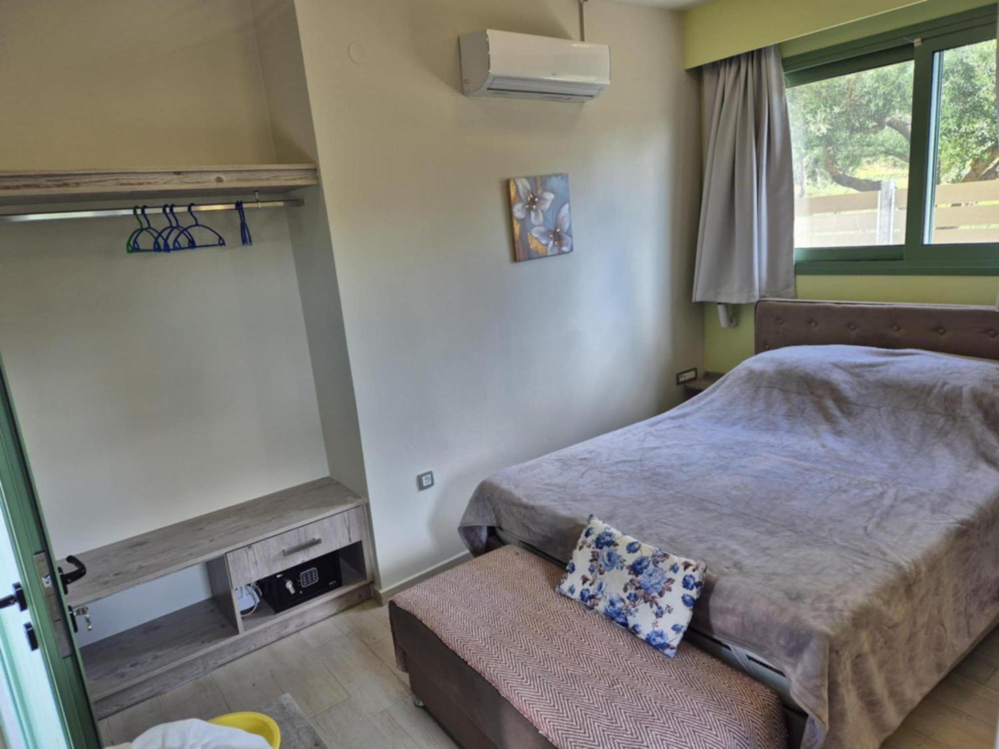Tzogias Apartments Nonna Studio Ласси Экстерьер фото